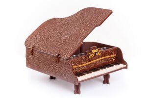 РОЯЛЬ